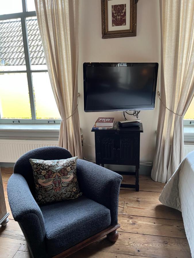 B&B De Kamer Hiernaast Gouda Bagian luar foto